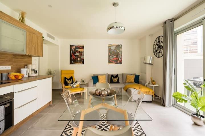 Stylish New 1 Bedroom Apartment In Juan Les Pins Антіб Екстер'єр фото