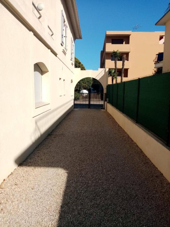 Stylish New 1 Bedroom Apartment In Juan Les Pins Антіб Екстер'єр фото