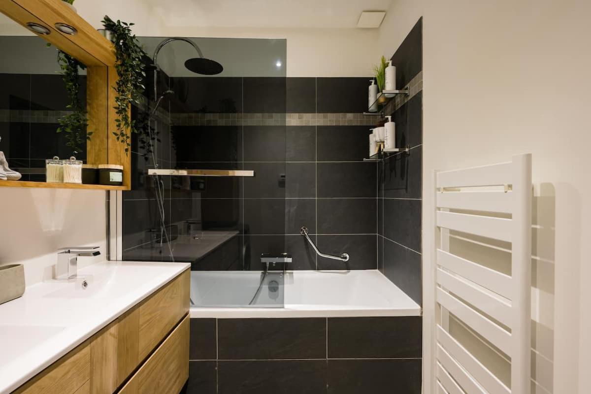 Stylish New 1 Bedroom Apartment In Juan Les Pins Антіб Екстер'єр фото